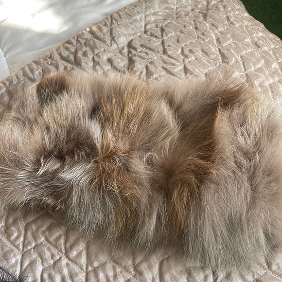 Scarf - Picture 3 of 3